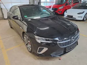 Opel Insignia 2.0 2021