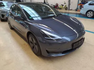 Tesla Model 3 75 kWh 2023