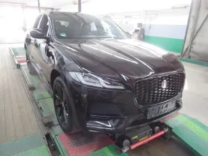 Jaguar F-Pace SE 2022