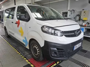 Opel Vivaro Combi 1.5 Selection 2021