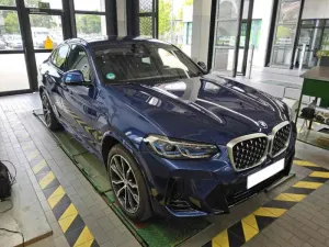 BMW X4 30i 2023