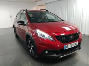 Peugeot 2008 1.2i GT Line 2019