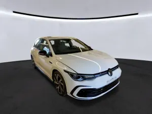 Volkswagen Golf 1.5 eTSI R-Line 2024