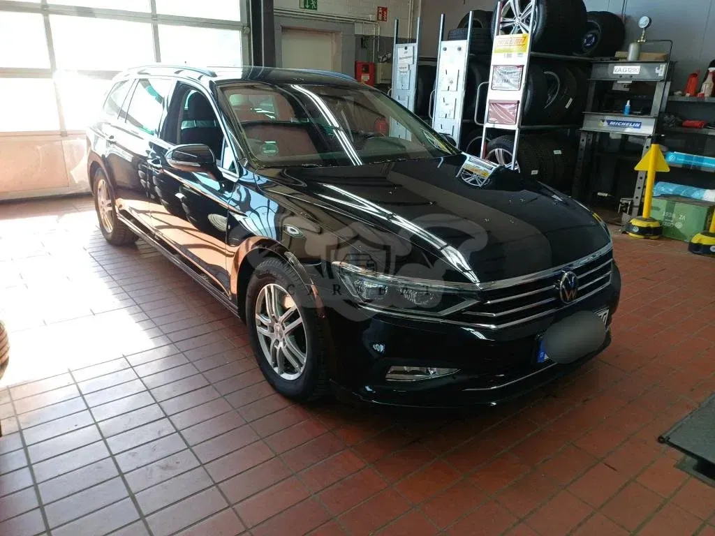 Volkswagen Passat Variant 2.0 TDI Business 2021