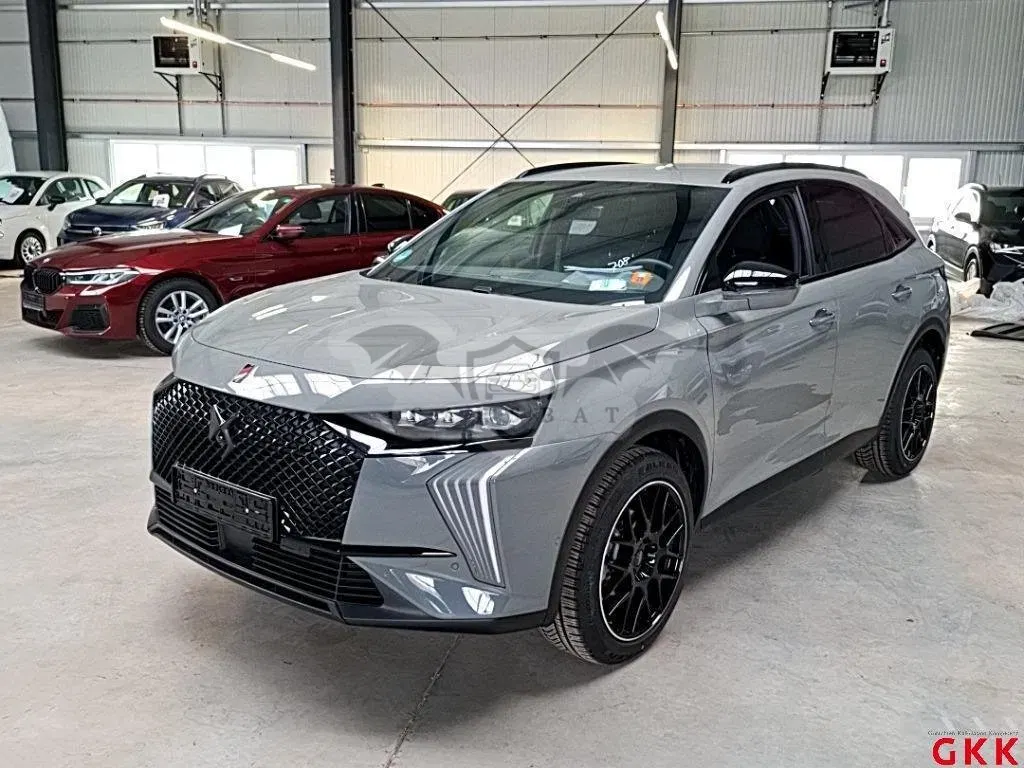 DS DS7 Crossback Performance Line + 2024