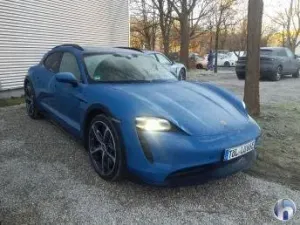 Porsche Taycan Cross Turismo 93 kWh 2023
