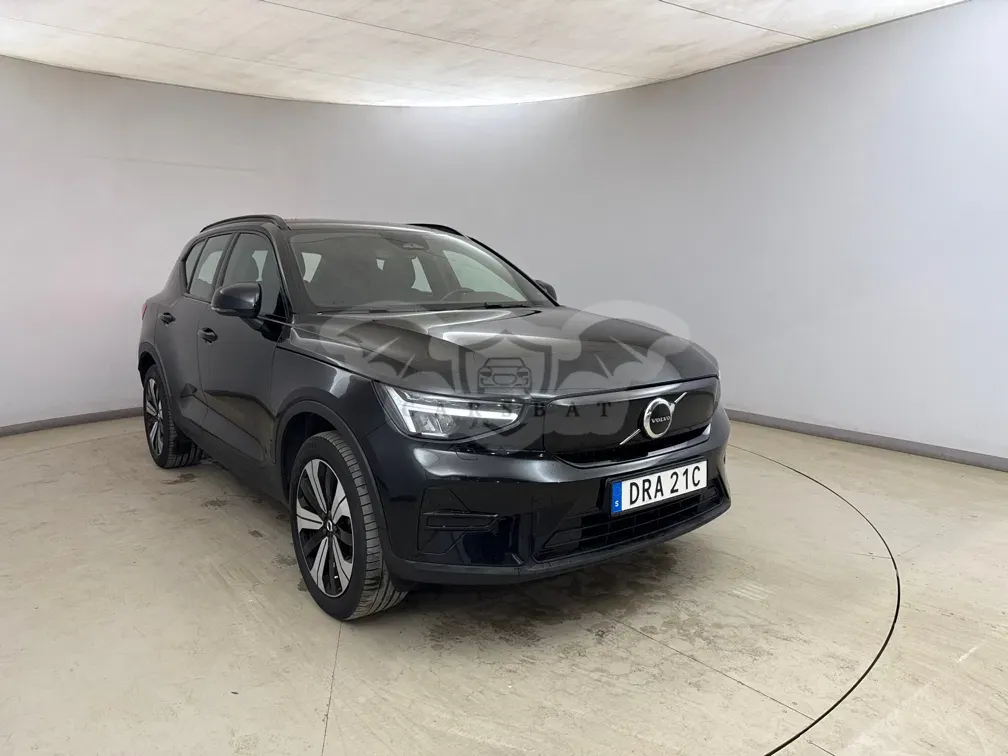 Volvo XC40 67 kWh 2023
