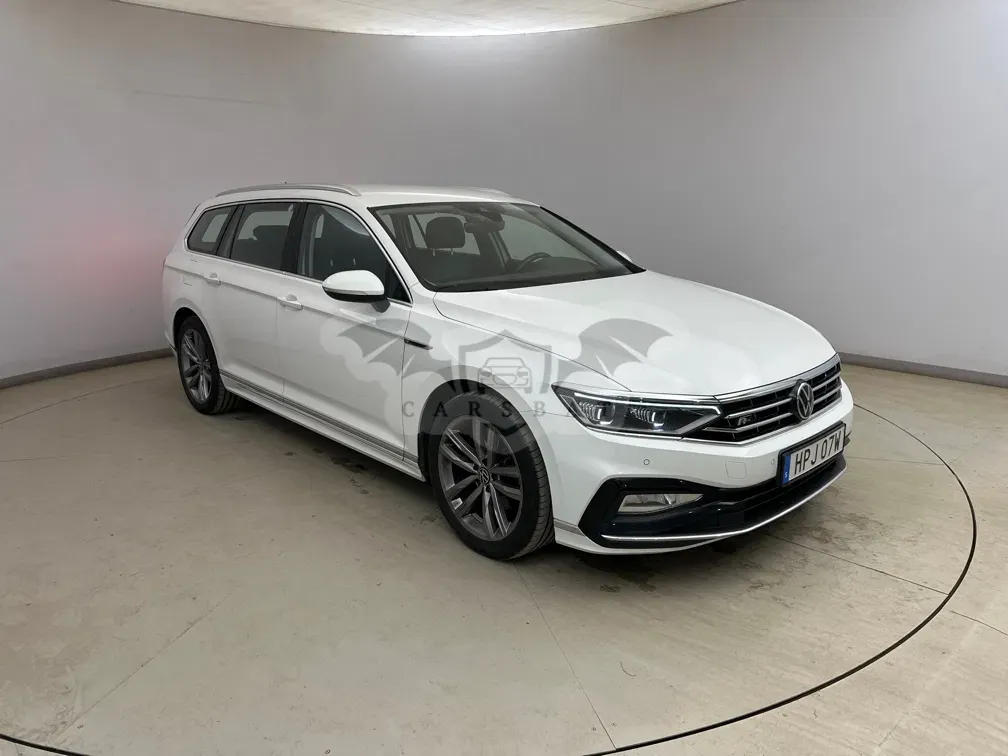 Volkswagen Passat Variant 2.0 TDI R-Line 2021