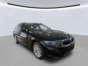 BMW 3 Series Touring 320e 2023