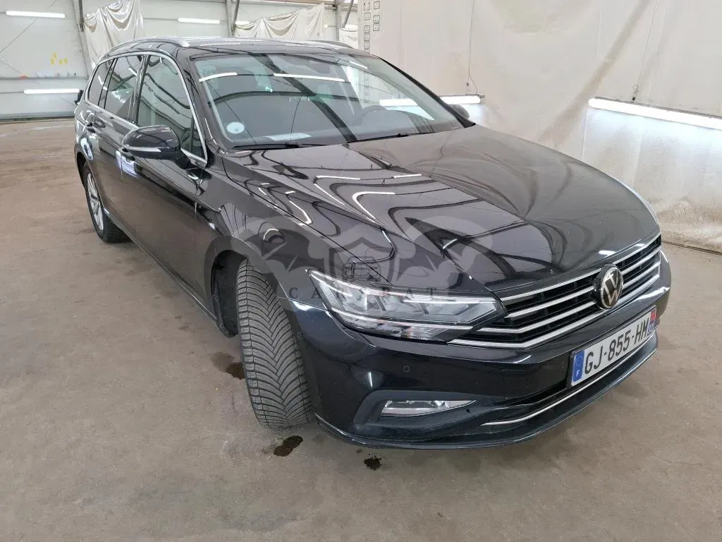 Volkswagen Passat Variant 2.0 TDI Business 2022