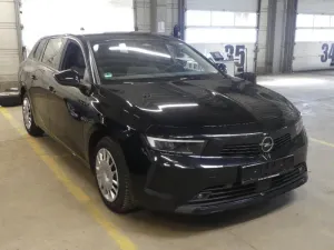 Opel Astra Sports Tourer 1.5 Business 2024