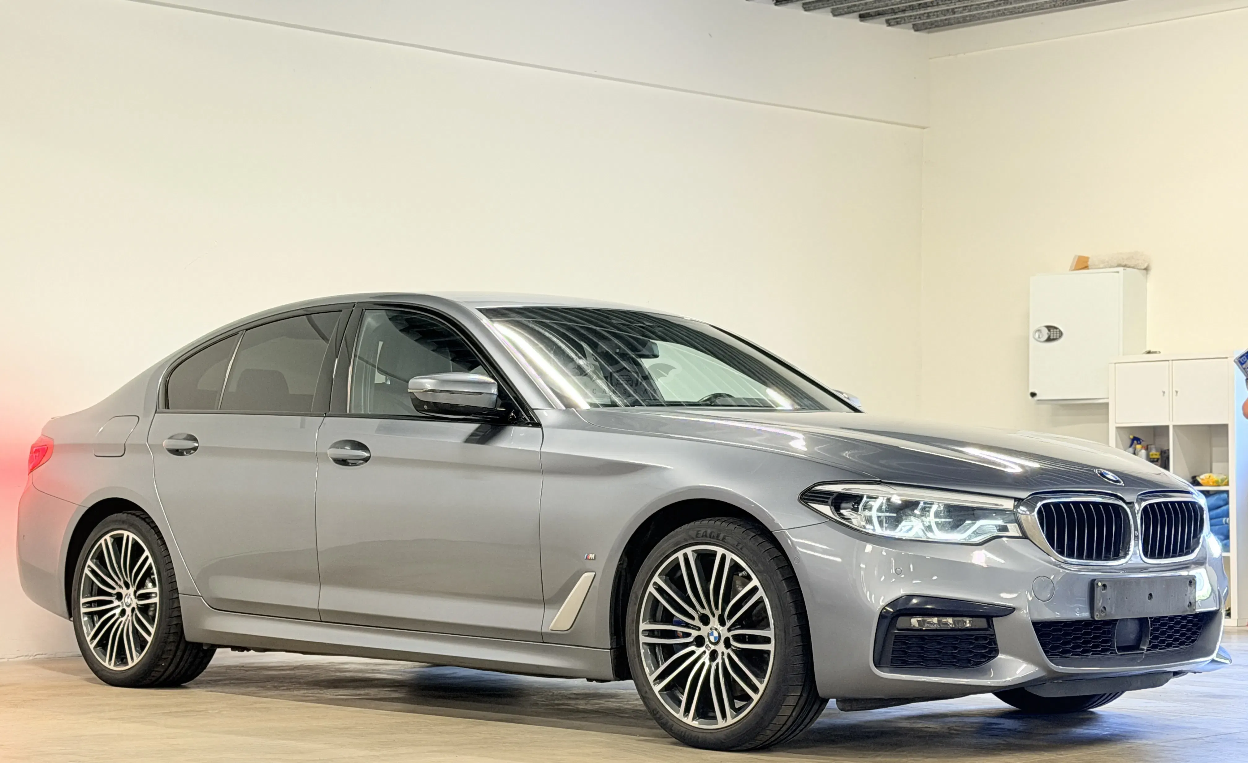 BMW 5 Series 530e M-Pack 2020