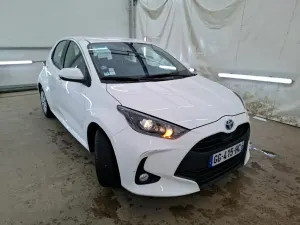 Toyota Yaris Dynamic Business 2022