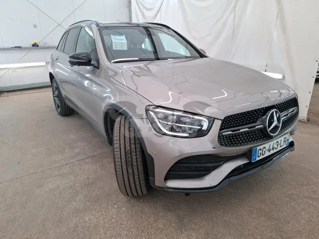 Mercedes-Benz GLC 300e AMG Line 2022