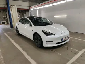Tesla Model 3 Long Range 2021