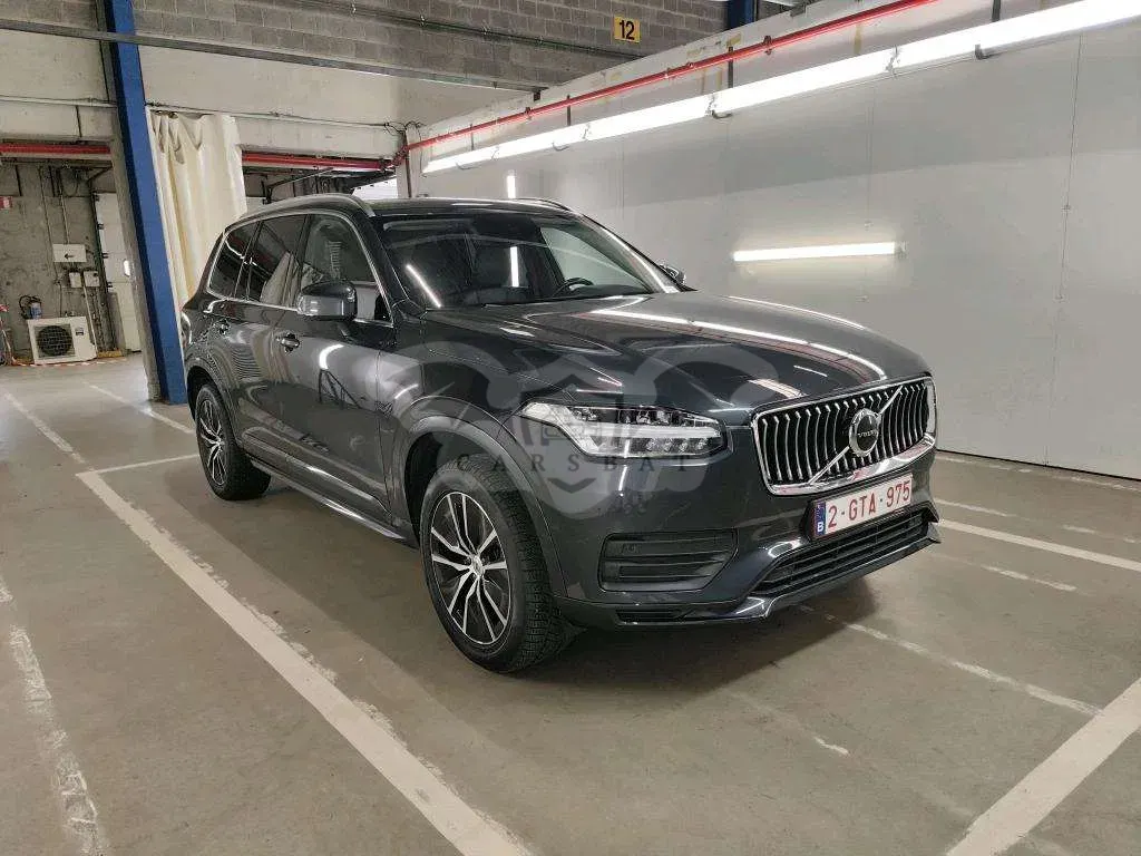 Volvo XC90 B5 Core 2022
