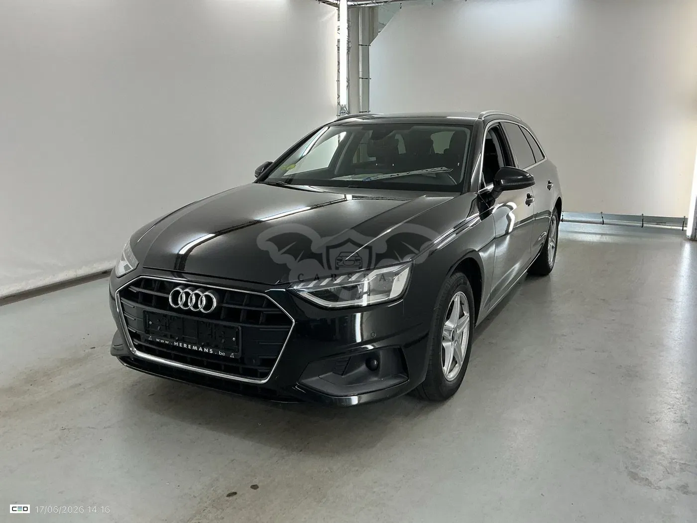 Audi A4 Avant 30 TDI Business 2021