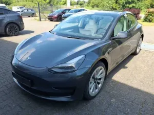 Tesla Model 3 Standard Range Plus 2021