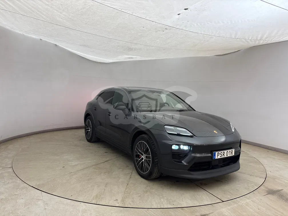 Porsche Macan 95 kWh 2025