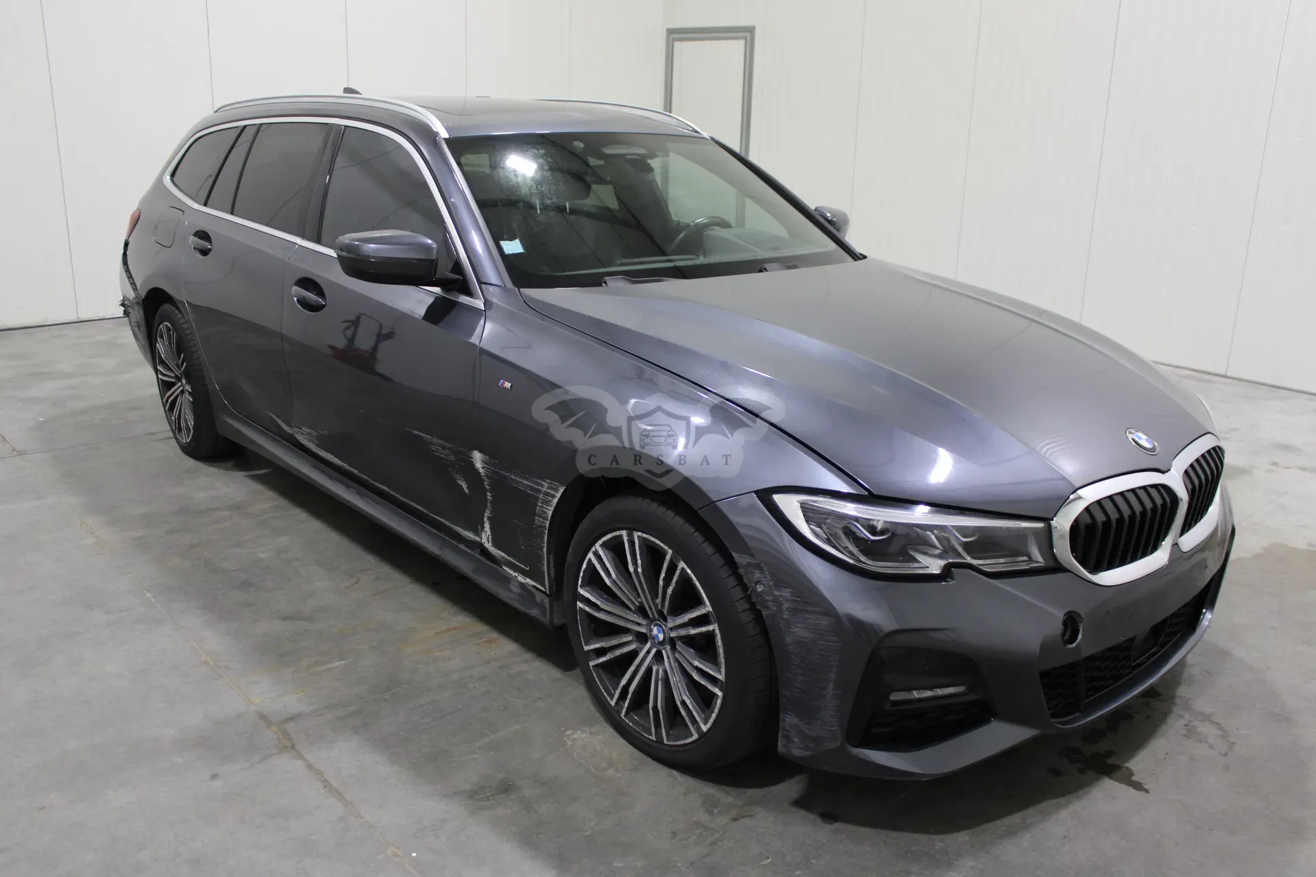 BMW 3 Series Touring 330e 2021