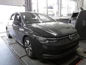 Volkswagen Golf 1.0 TSI Move 2024