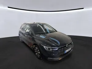 Volkswagen Golf 1.0 eTSI Move 2024