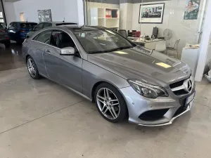 Mercedes-Benz E 220d Premium 2015