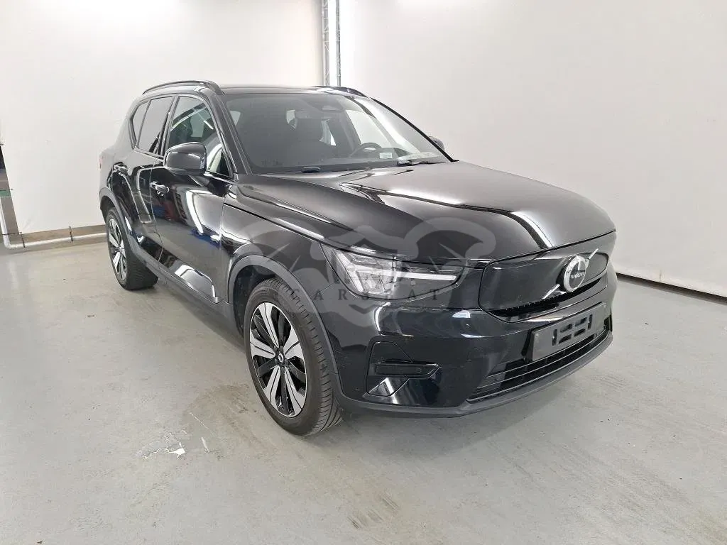 Volvo XC40 Core 2022