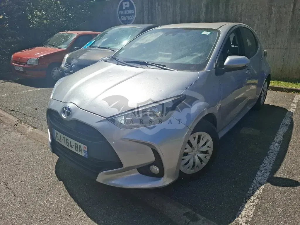 Toyota Yaris 1.5 Dynamic Business 2022