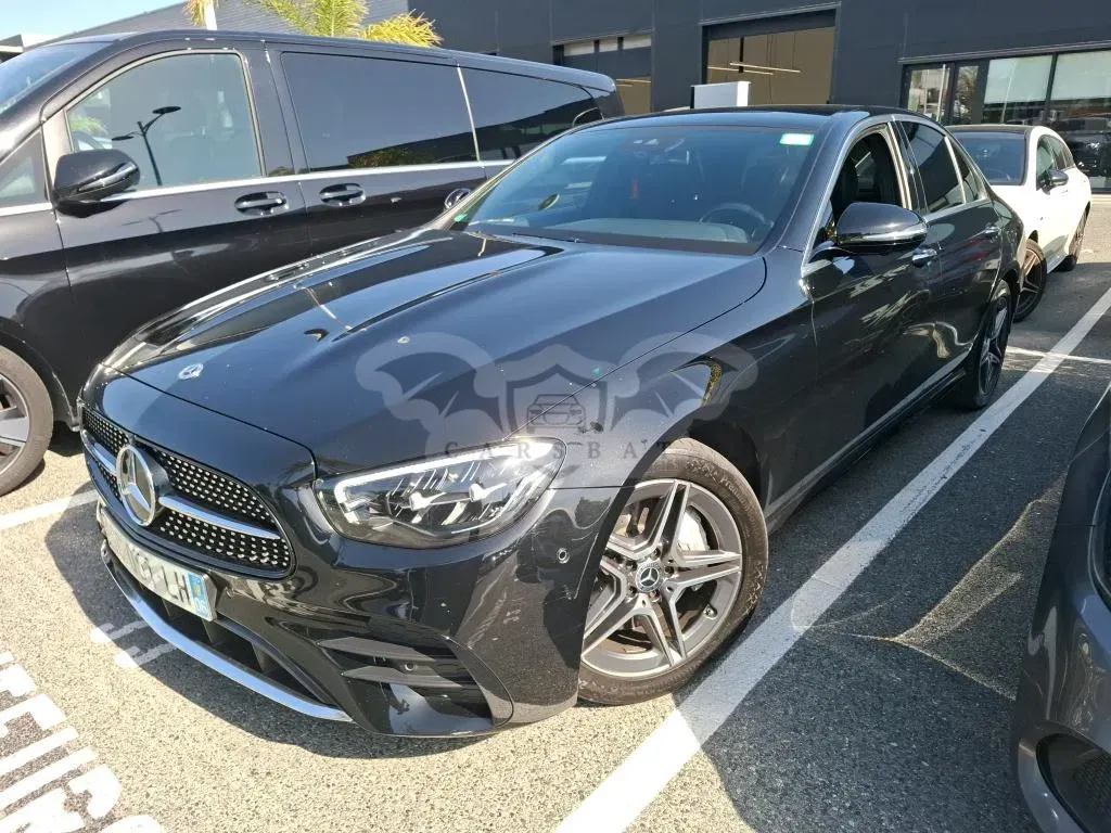 Mercedes-Benz E 300e AMG Line 2021