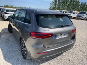 Mercedes-Benz B 180d Business Line 2021