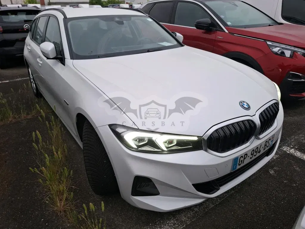BMW 3 Series Touring 320e Business Design 2023