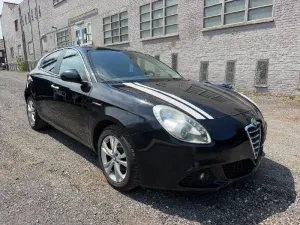 Alfa Romeo Giulietta 1.6 JTD Distinctive 2011