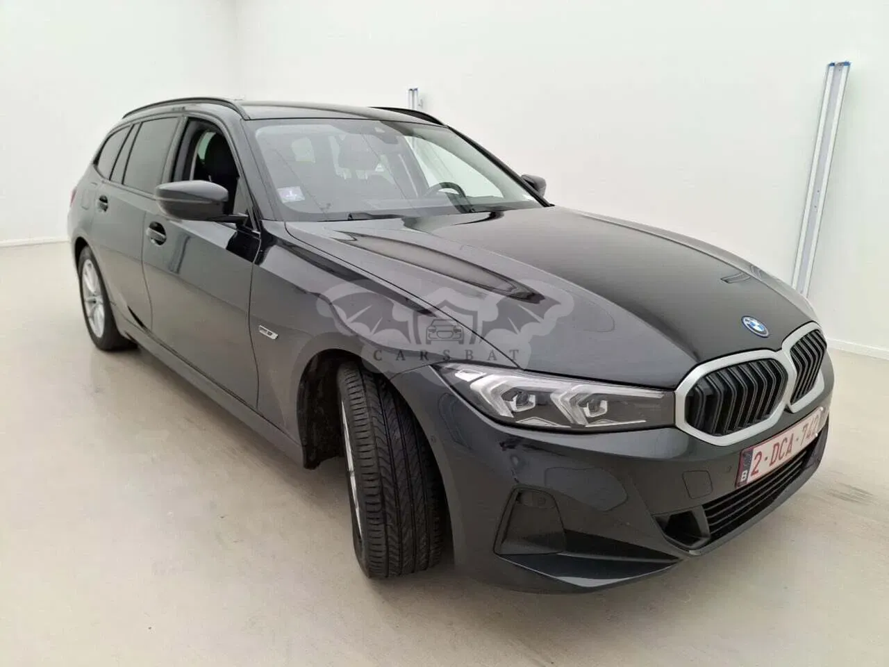 BMW 3 Series Touring 320e 2023
