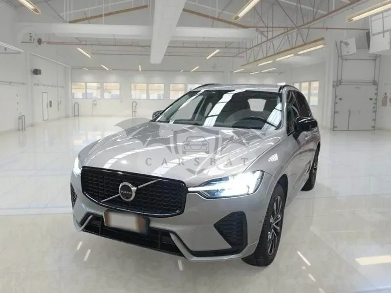 Volvo XC60 B4 Plus Dark 2024