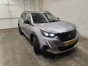 Peugeot 2008 1.2i Allure 2022