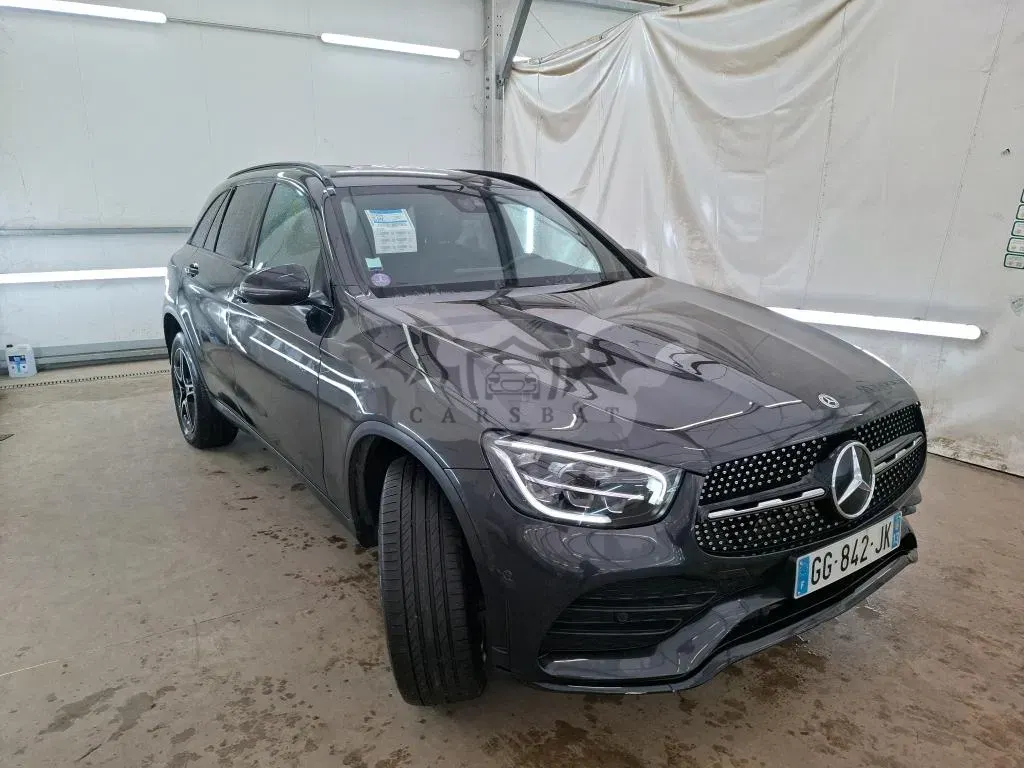 Mercedes-Benz GLC 300de AMG Line 2022