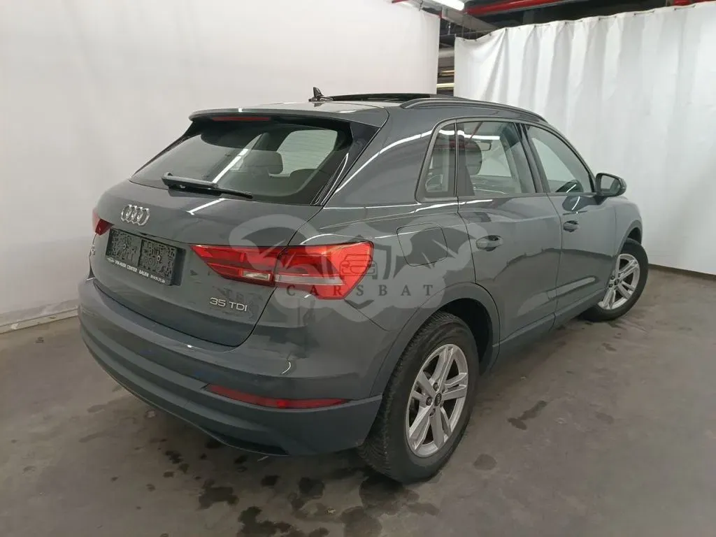 Audi Q3 35 TDI Business 2021