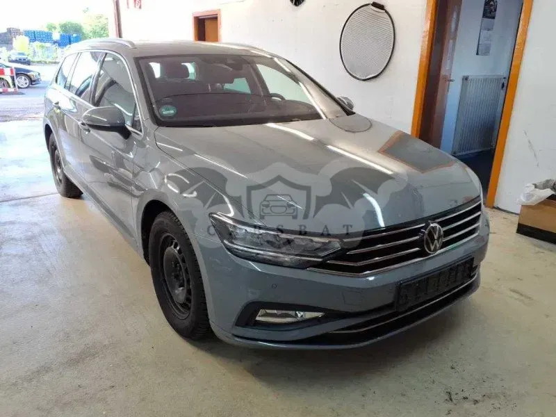 Volkswagen Passat Variant 2.0 TDI Business 2022