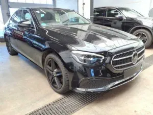 Mercedes-Benz E Avantgarde 2022