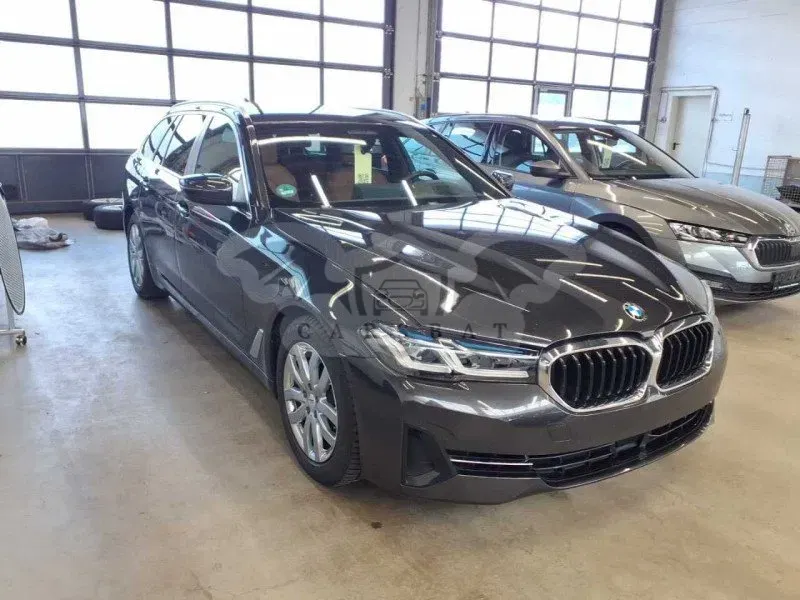 BMW 5 Series Touring 530d 2023