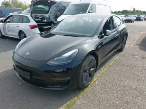 Tesla Model 3 75 kWh 2023