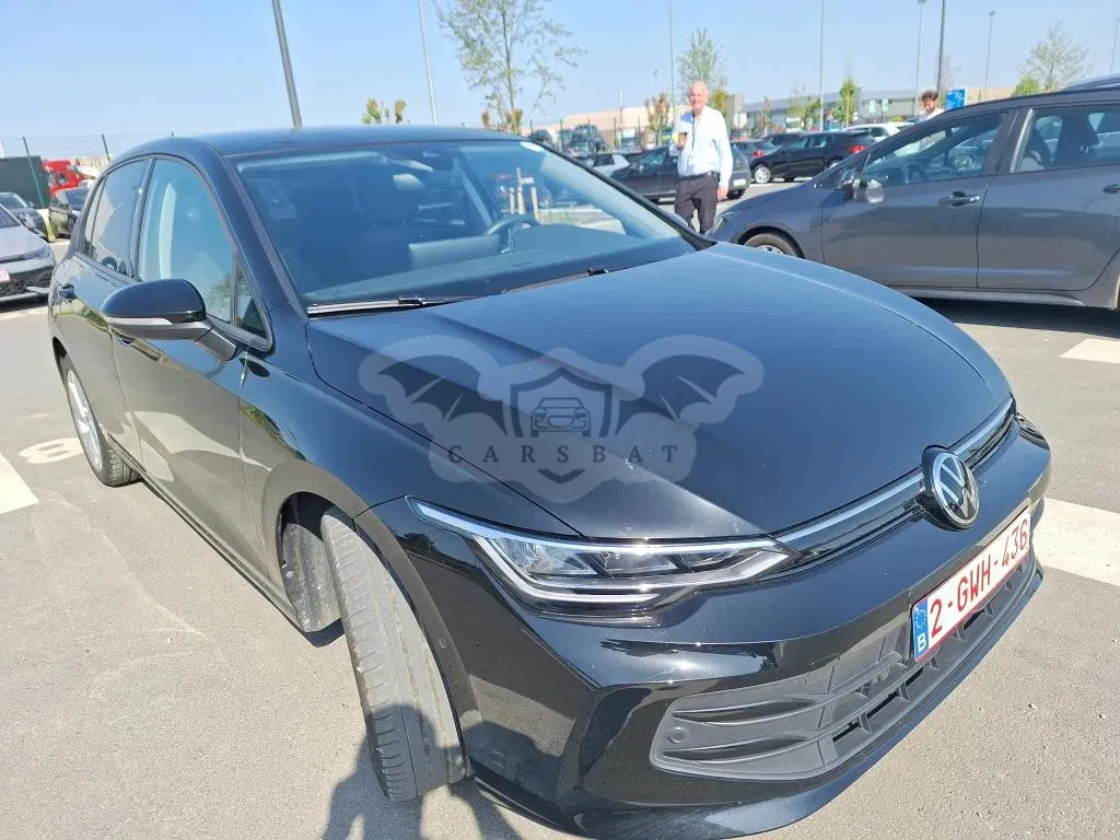 Volkswagen Golf 1.5 eTSI Life Business 2025
