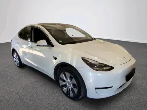 Tesla Model Y Long Range 2023