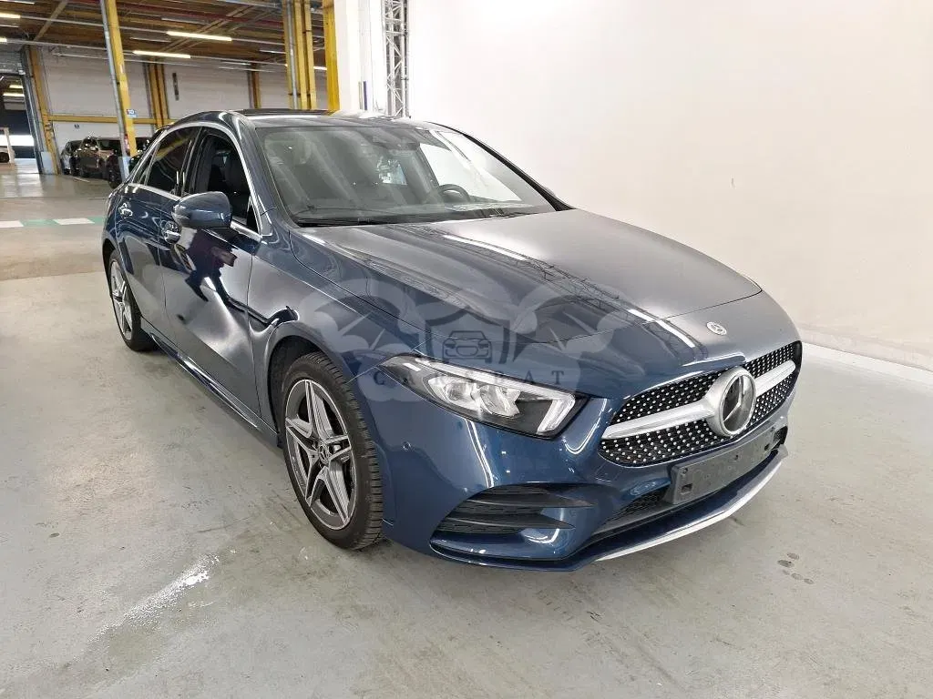 Mercedes-Benz A 250e AMG Line 2021