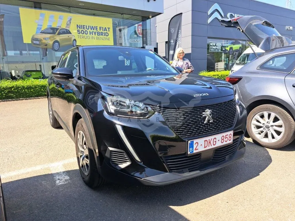 Peugeot 2008 1.2i Active Pack 2023
