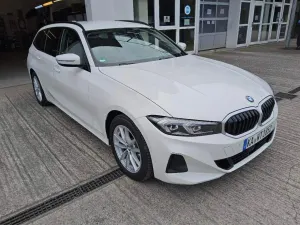 BMW 3 Series Touring 320d 2023