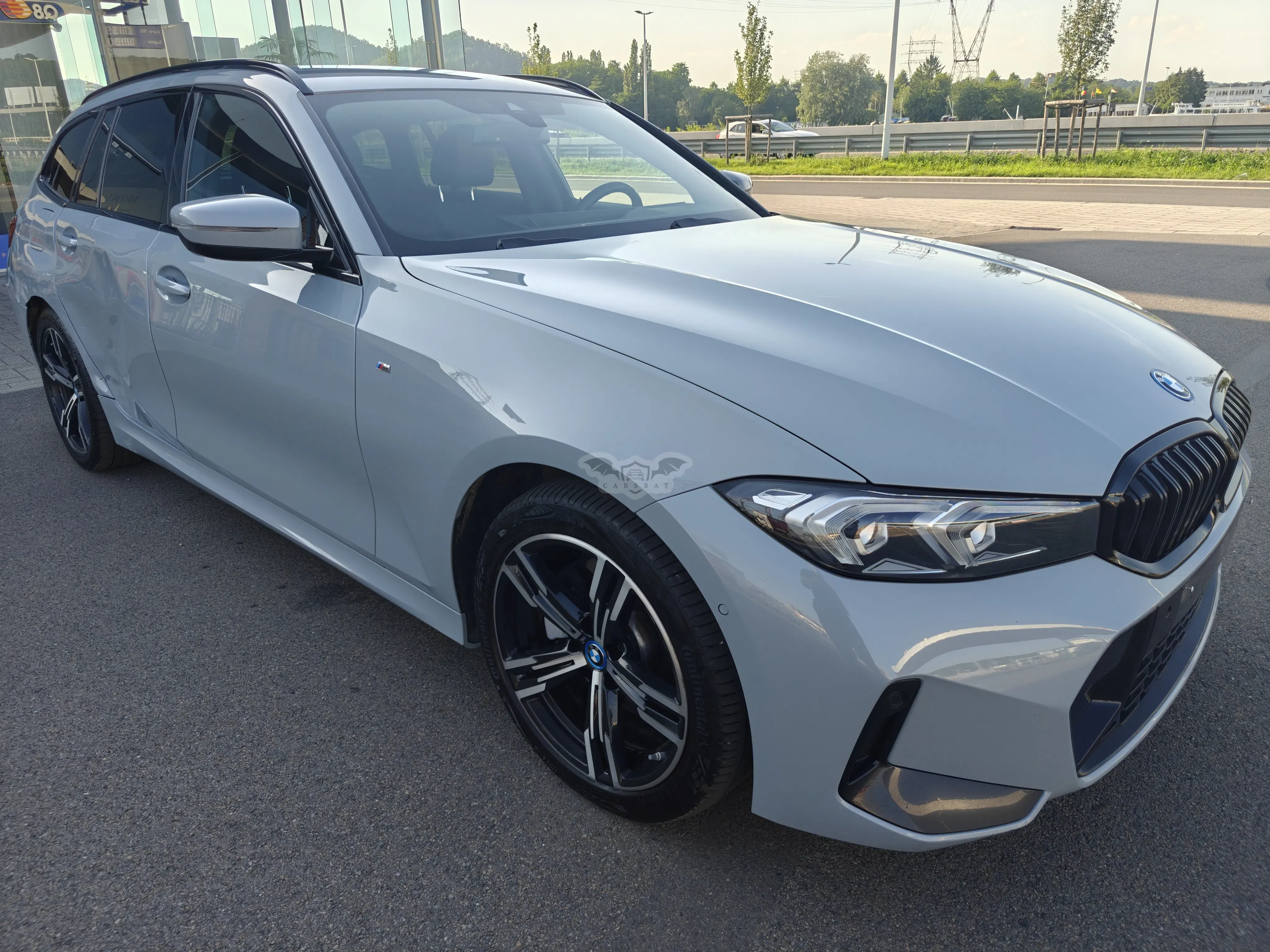BMW 3 Series Touring 320e M-Pack 2023