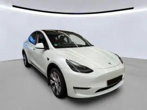 Tesla Model Y Long Range 2023