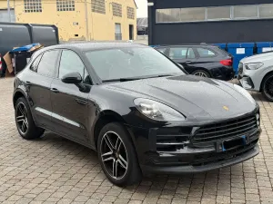 Porsche Macan 2.0 2021